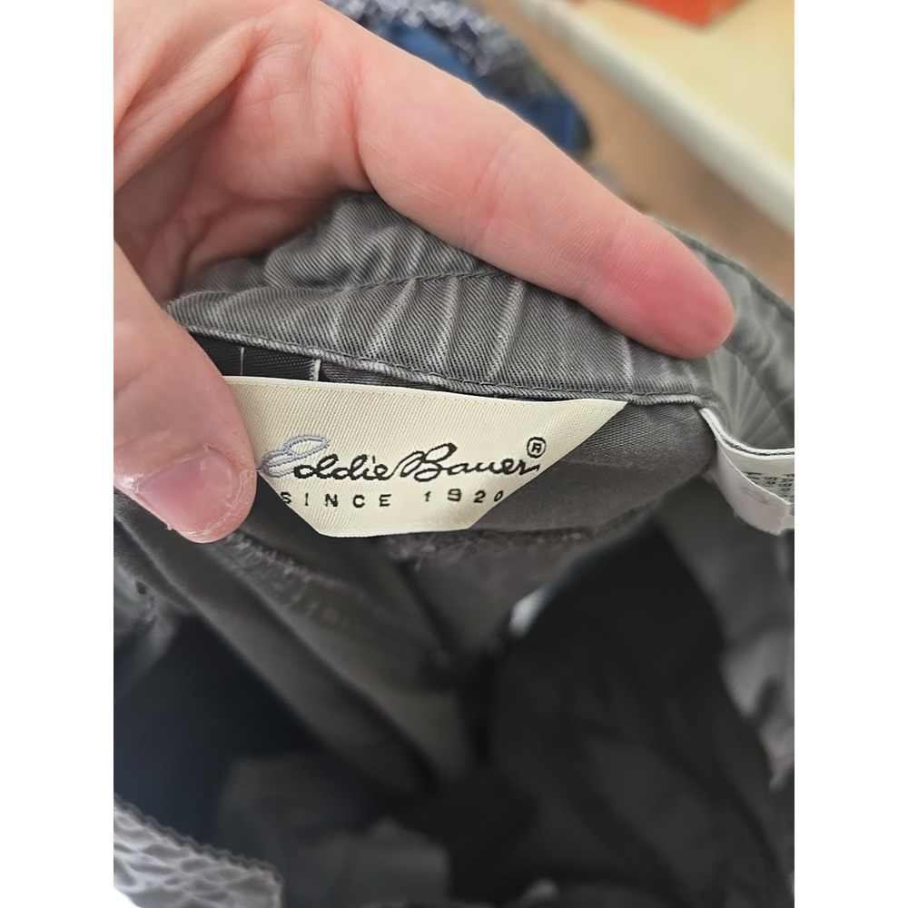 Eddie Bauer Gray Chino Preppy Baggy Dad‎ Outdoor Cargo Shorts Men's Size Large - Picture 3 of 4